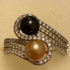 Sterling silver genuine pearl ring